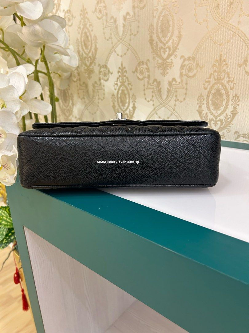 Thumbnail: #18 Chanel Classic Double Flap Medium Black Caviar SHW