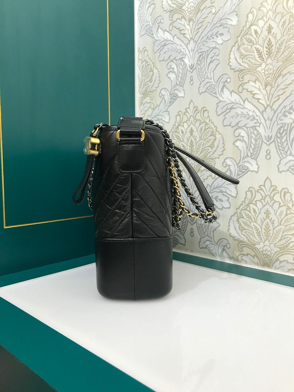 Thumbnail: #26 BNIB Chanel Gabrielle Hobo Chevron Medium/Large Aged Calf with 3 HW