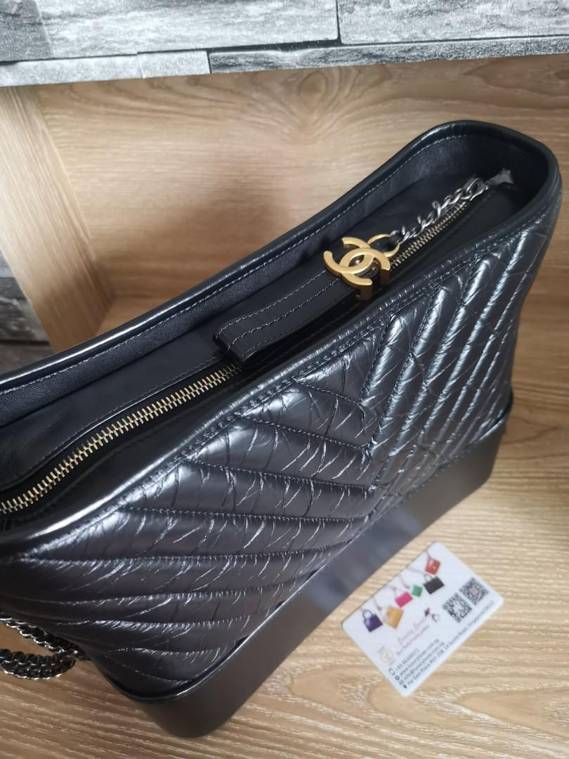 Thumbnail: #26 BNIB Chanel Gabrielle Hobo Chevron Medium/Large Aged Calf with 3 HW