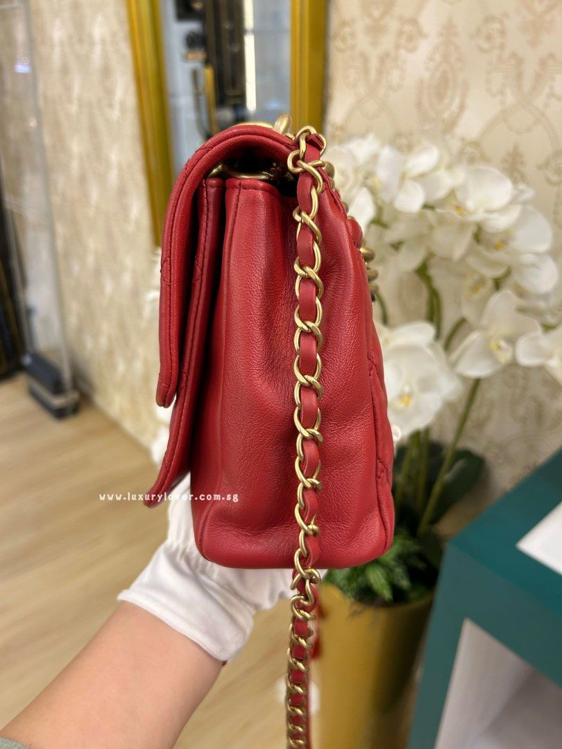 Thumbnail: #28 LNIB Chanel Chain Linked in Bag Medium Red Lamb GHW