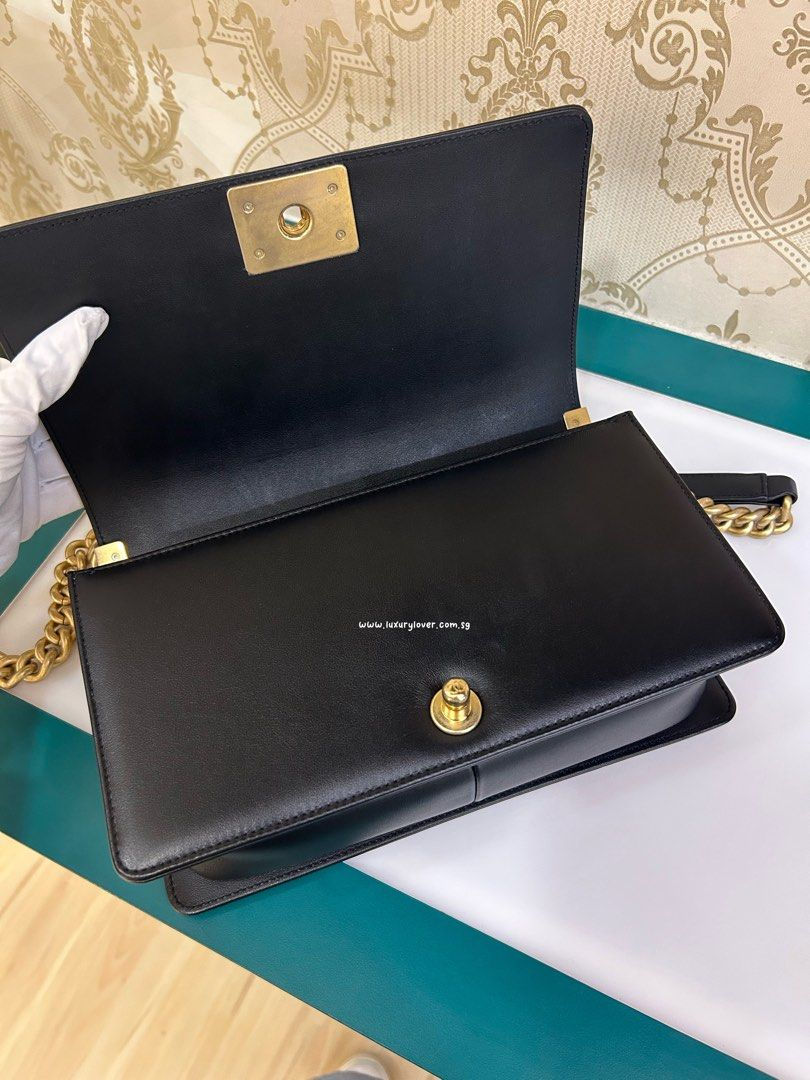 Thumbnail: #30 BNIB Chanel Boy Old Medium Black Calf GHW