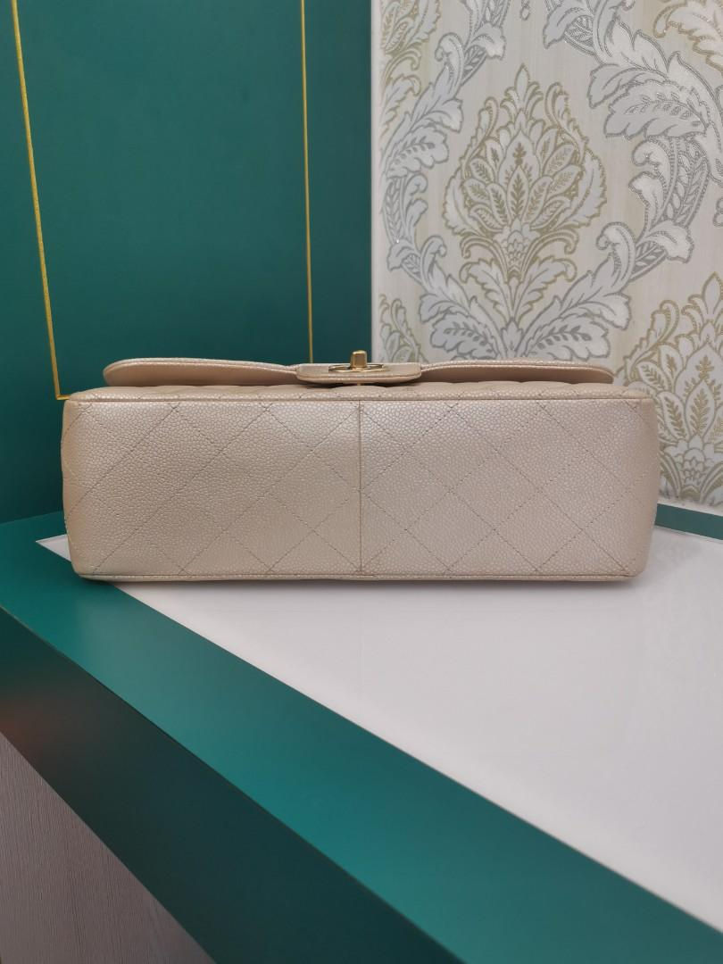 Thumbnail: ＃16 Chanel Jumbo Classic Double Flap Pearly Beige Caviar GHW