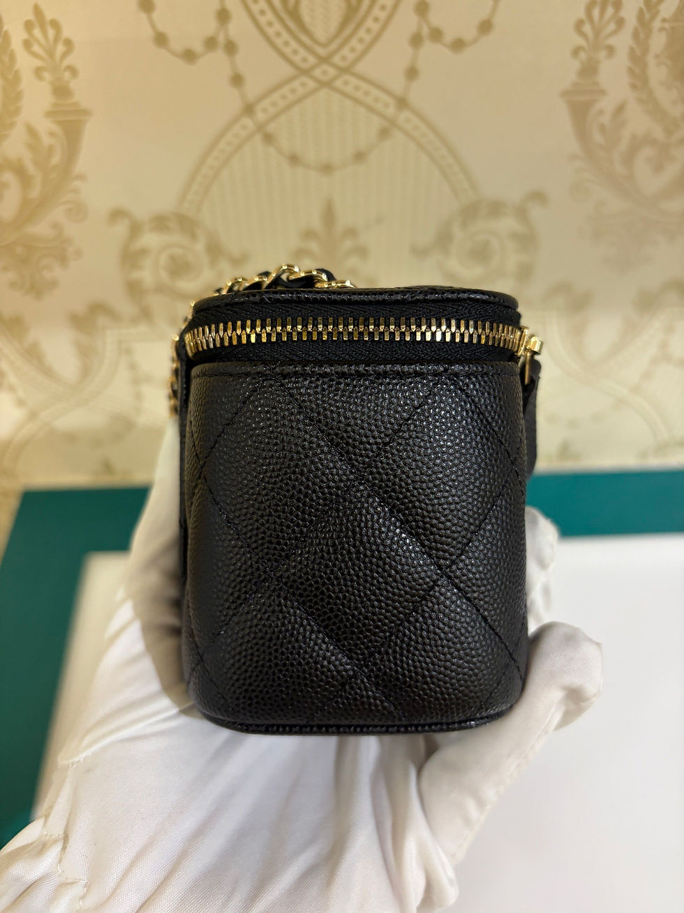 Thumbnail: Chanel Classic Clutch with Chain Small Vanity Black Shiny Caviar