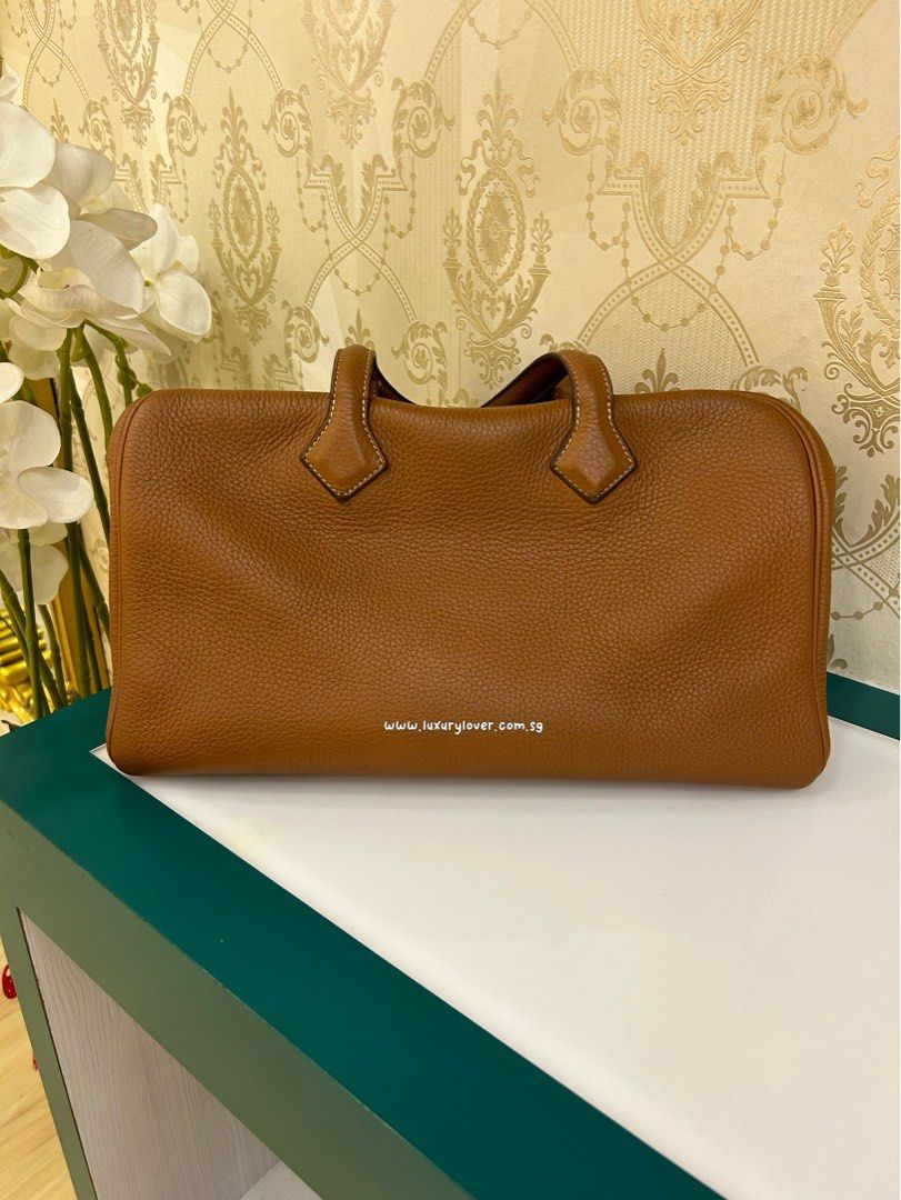 Thumbnail: Hermes Victoria 35 Gold Clemence PHW