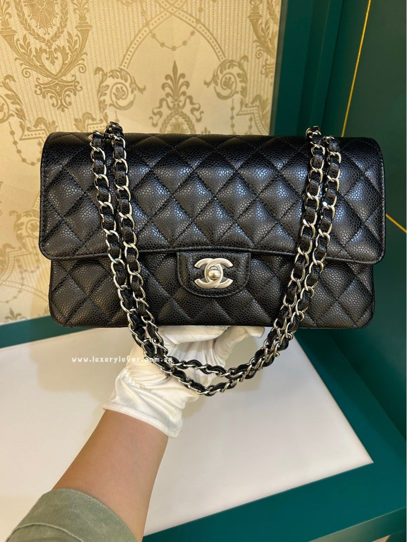 Thumbnail: #30 BNIB Chanel Classic Double Flap Medium Black Caviar SHW