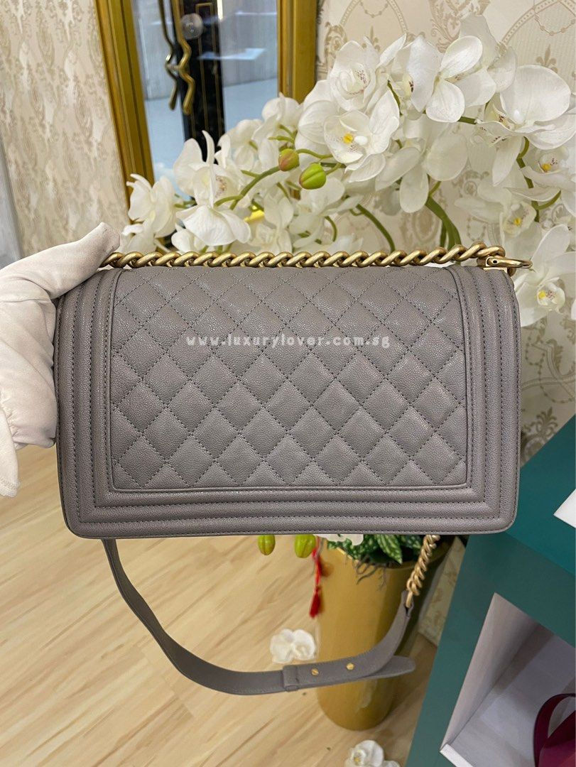 Thumbnail: #26 LNIB Chanel Boy Old Medium Grey Caviar GHW