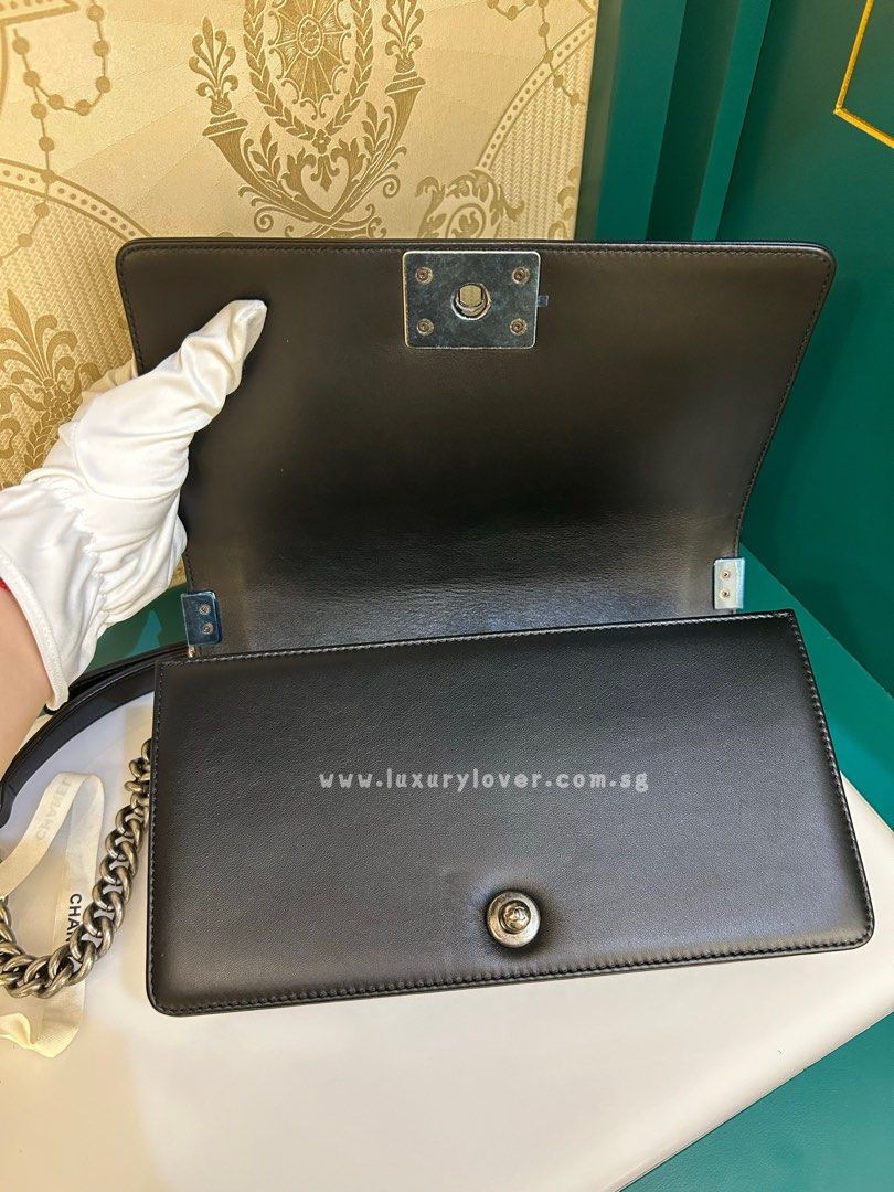 Thumbnail: #23 LNIB Chanel Boy Old Medium Black/White Calf/Braid RHW