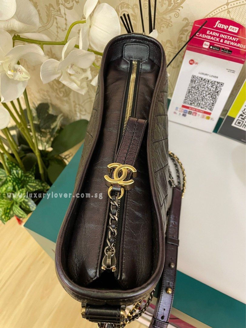 Thumbnail: #27 LNIB Chanel Gabrielle Hobo Medium/Large Iridescent Black