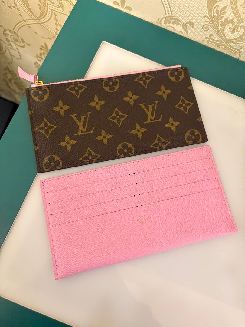 Thumbnail: Louis Vuitton LV Felicie Pochette Vivienne Monogram Canvas Gold