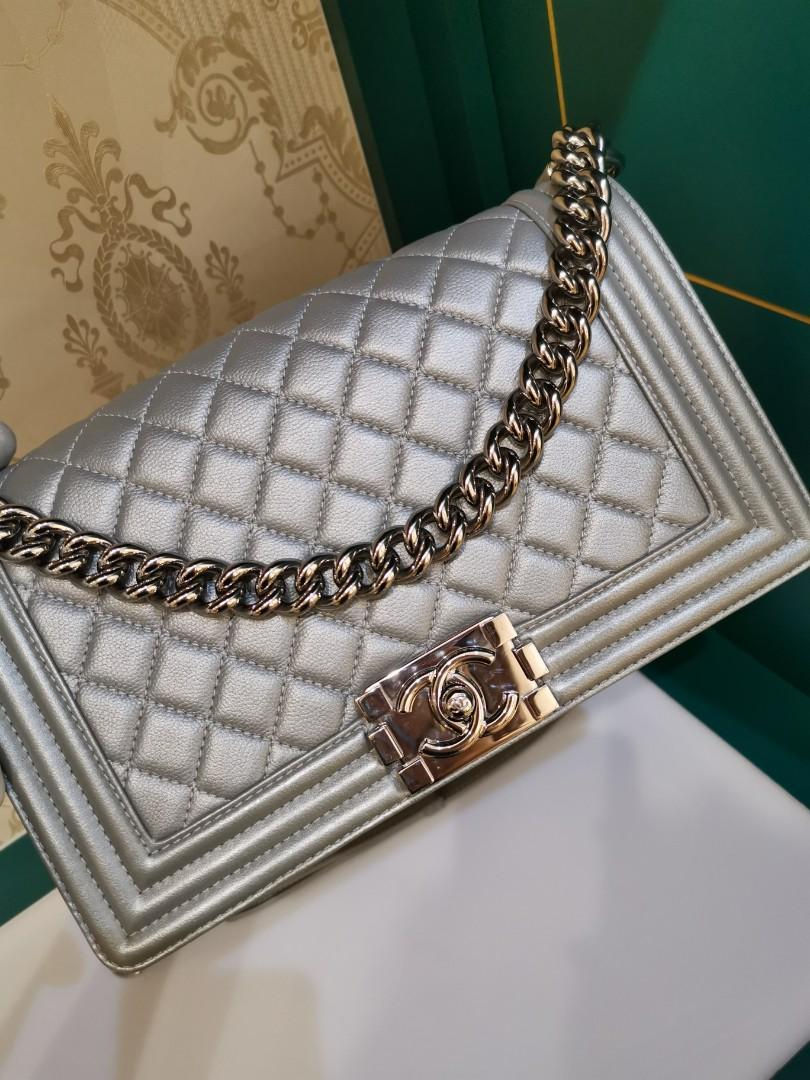 Thumbnail: #24 LNIB Chanel Boy Old Medium Silver Caviar RHW