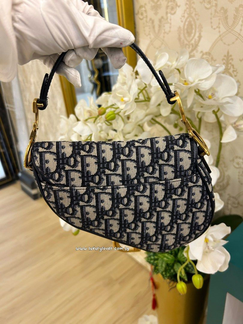 Thumbnail: Dior Saddle Mini Blue Oblique Jacquard GHW(Cash S$2,680)