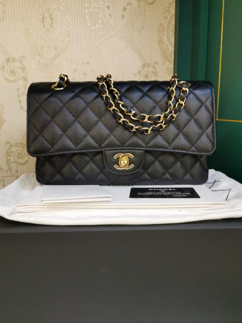 #29 LNIB Chanel Classic Double Flap Medium Black Caviar GHW 
