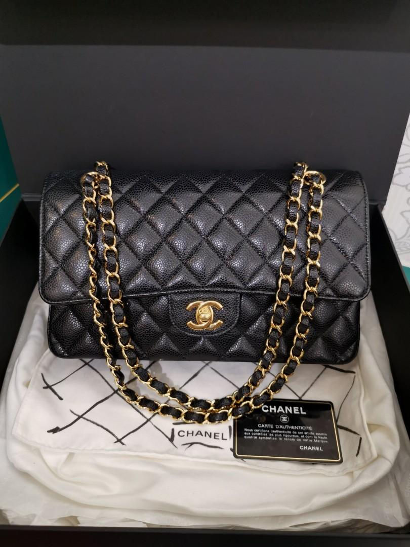 #19 LNIB Chanel Medium Classic Double Flap Black Caviar with GHW