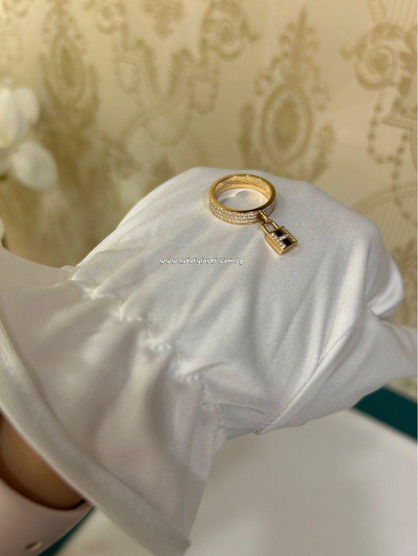 Thumbnail: Like New Hermes Kelly Clochette Ring, Rose Gold, Diamonds