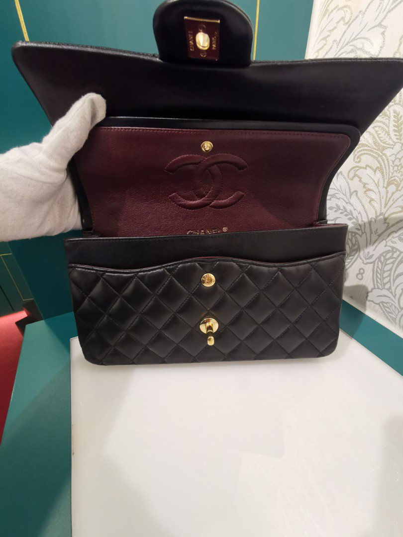 Thumbnail: #20 Like New Chanel Classic double flap Medium Black Lambskin with GHW