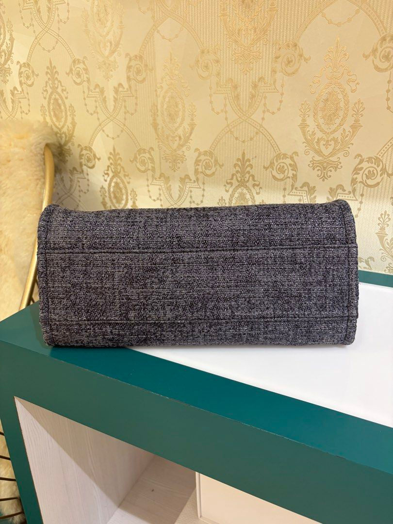 Thumbnail: Chanel Deauville Tote Bag Black LGHW(Cash S$3,380)