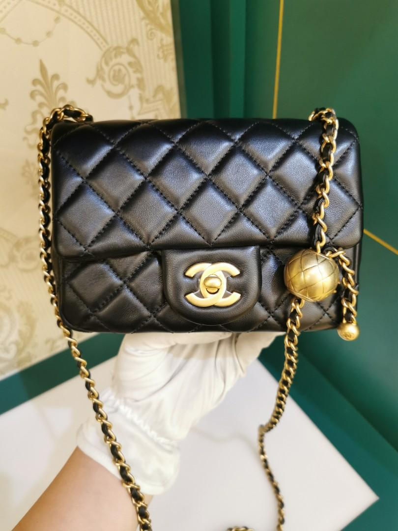 Thumbnail: BNIB Chanel Mini Square Pearl Crush Flap bag Black Lamb GHW