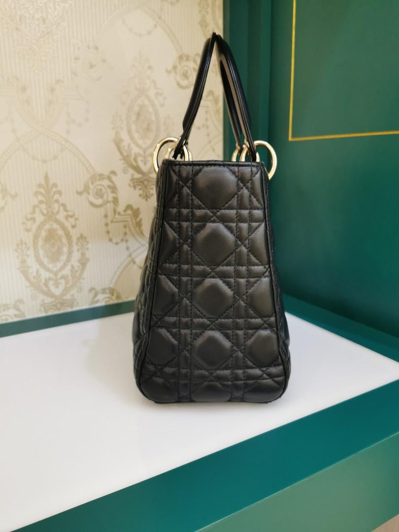Thumbnail: Excellent Lady Dior Medium Black Lamb GHW