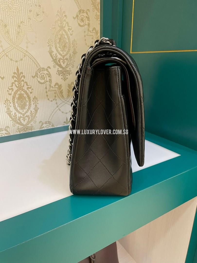 Thumbnail: #15 Like New Chanel Maxi Classic Double Flap Black Lamb SHW