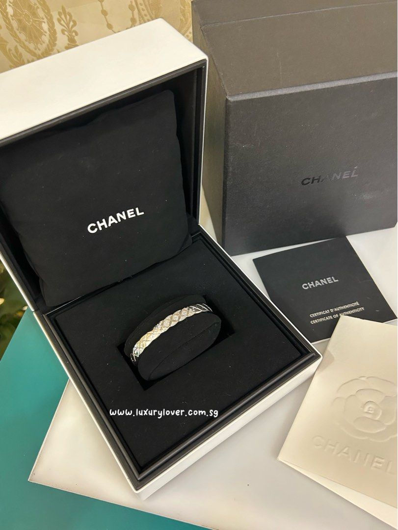 BNIB Chanel Coco Crush Bracelet Quilted Motif, 18K White Gold, Diamonds