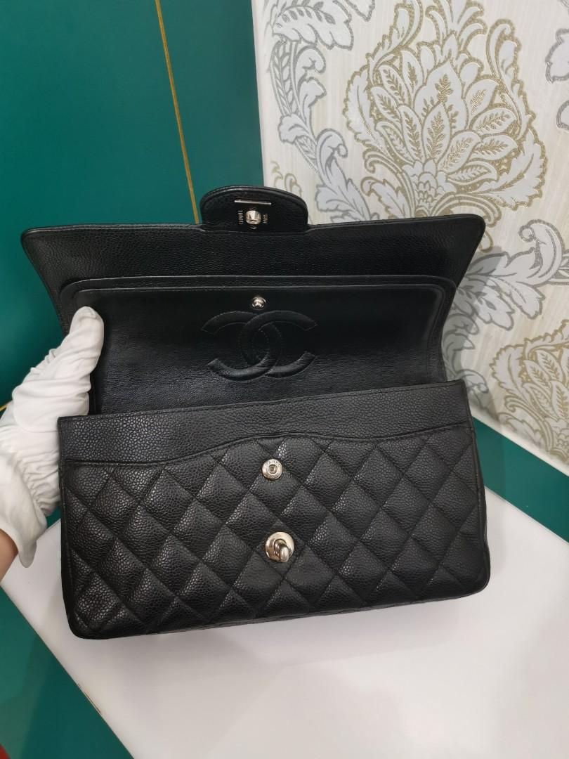 Thumbnail: #13 Chanel Medium Classic Double Flap Black Caviar SHW