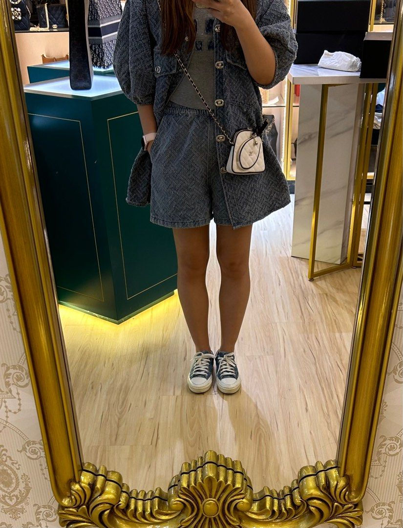 Thumbnail: BNIB Chanel 23C Coco Masters Clutch with Chain Cotton