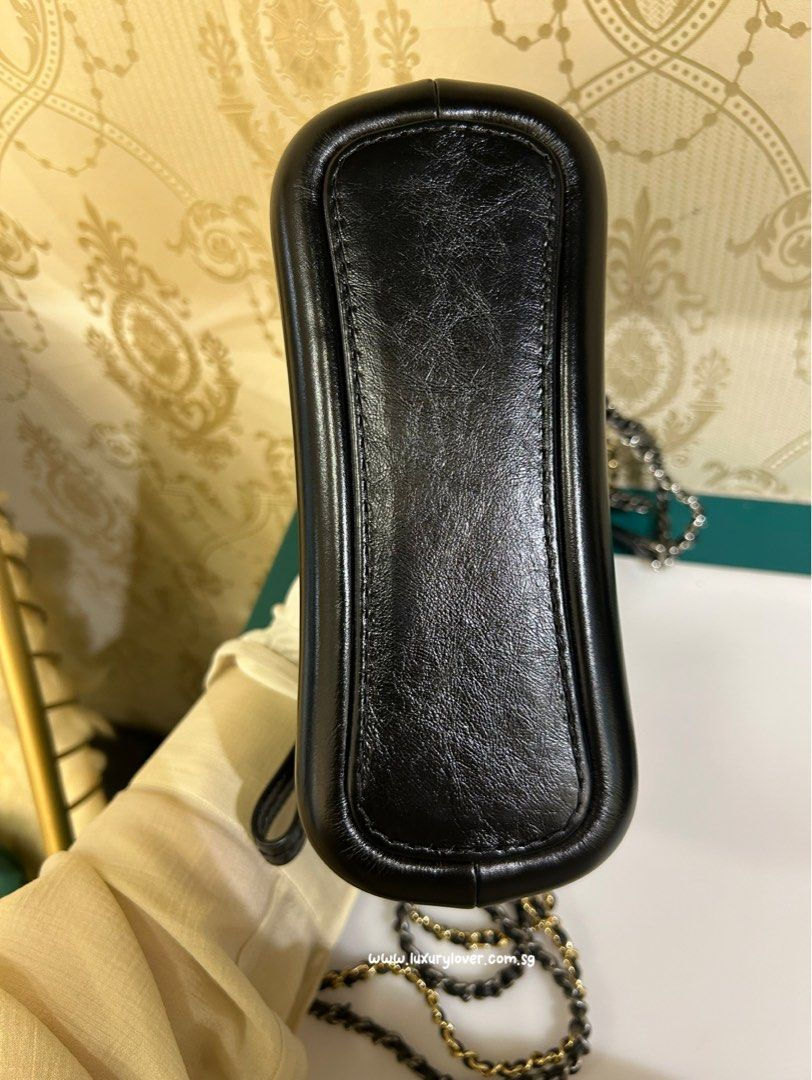 Thumbnail: #25 LNIB Chanel Gabrielle Hobo Small Black distressed Calf 3HW