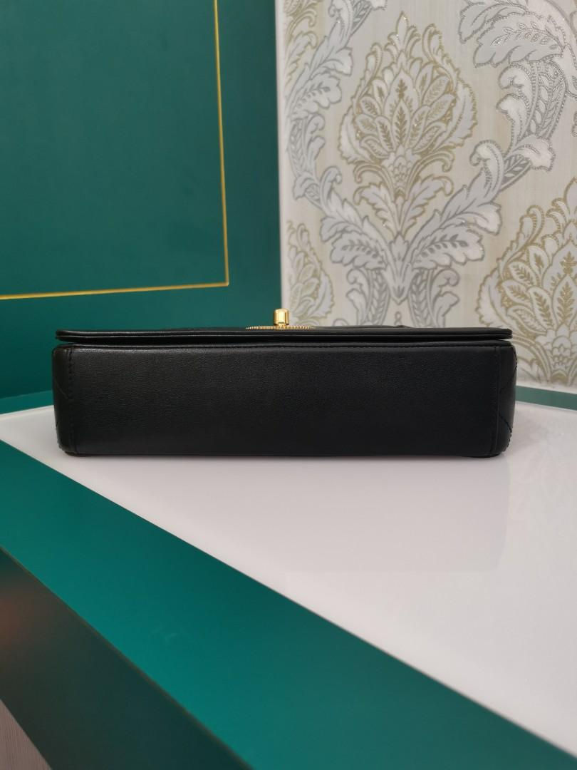 Thumbnail: #23 Like New Chanel Flap Medium Black Calf GHW