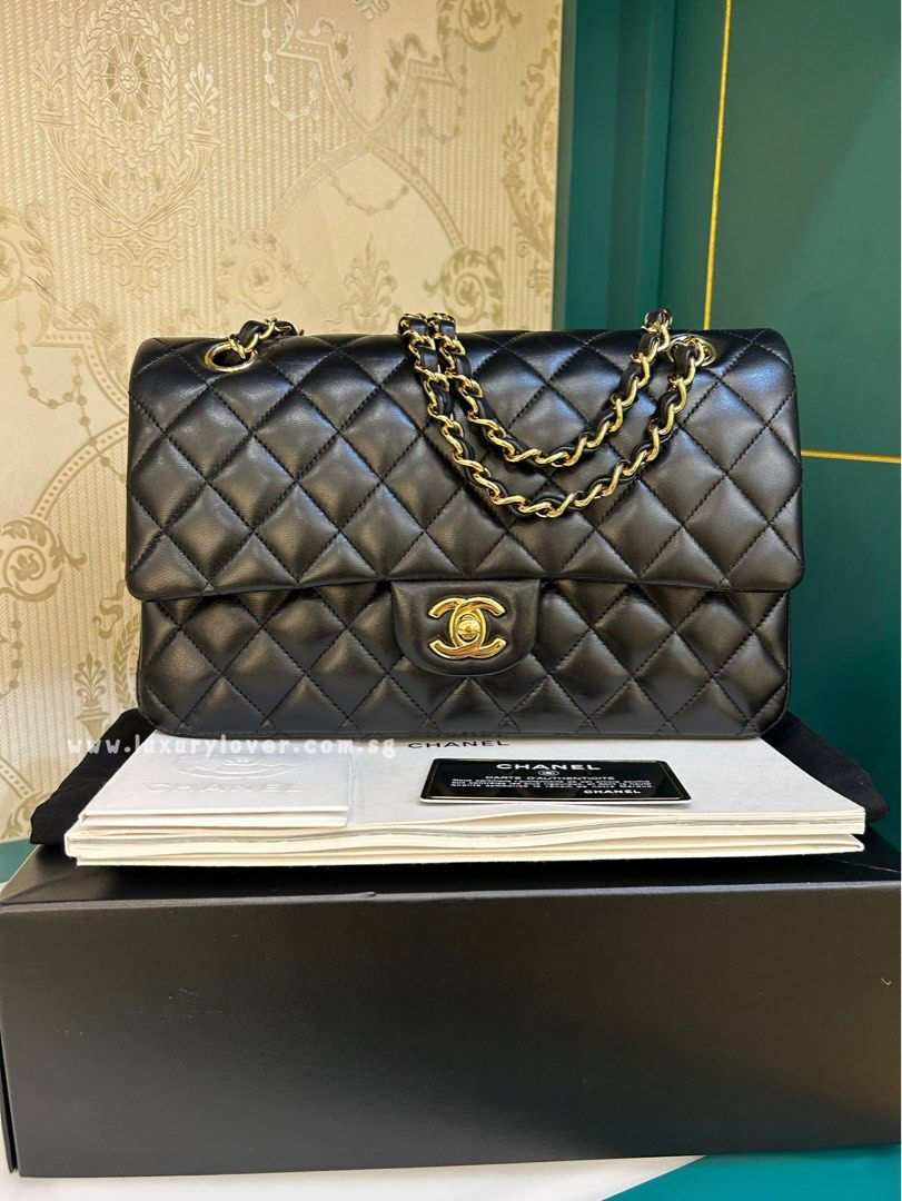 #15 LNIB Chanel Classic Double Flap Medium Black Lamb GHW