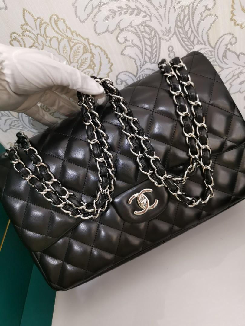 Thumbnail: Almost Brand New Chanel Jumbo Classic Double Flap Black Lamb with SHW