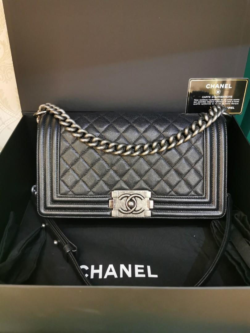 #23 LNIB Chanel Boy Old Medium Black Caviar RHW