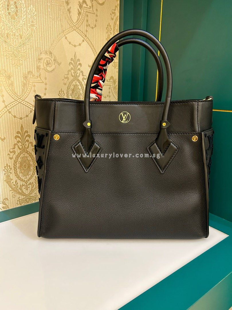 Thumbnail: LV On My Side Tote MM Black Calf GHW (Cash S$4,150)