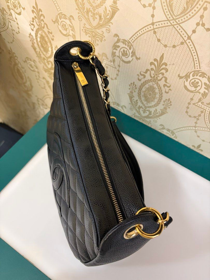 Thumbnail: Chanel Vintage Hobo Bag Black Caviar 24K Gold Hardware