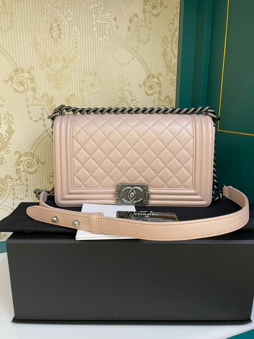 #23 LNIB Chanel Boy Old Medium Light Blush Pink Lamb RHW