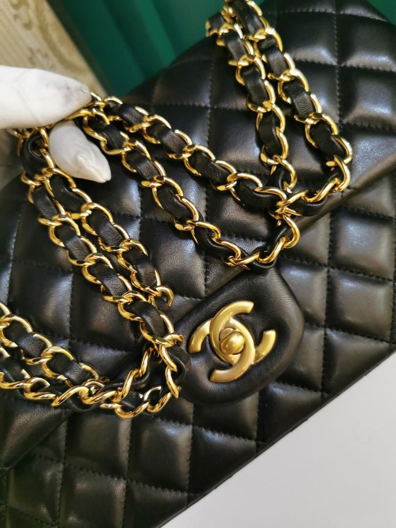 Thumbnail: #20 LNIB Chanel Classic Double Flap Medium Black Lamb GHW