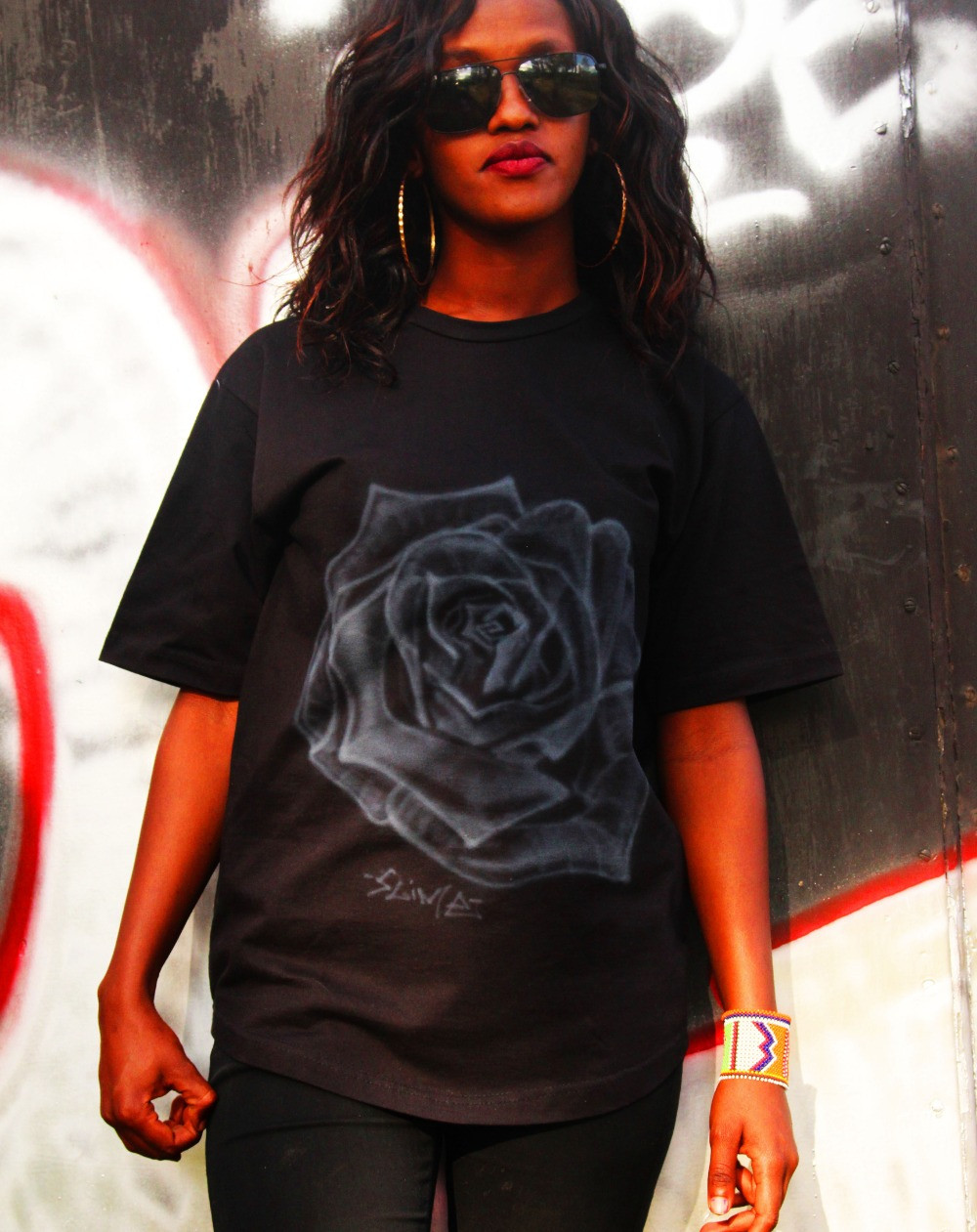 Rose Airbrushed T-Shirt,Black