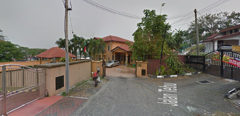 Jalan Tebu