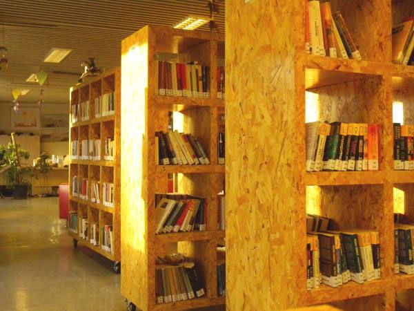 ΧΡΙΣΤΟΥΓΕΝΝΙΑΤΙΚΕΣ ΕΚΔΗΛΩΣΕΙΣ 2024 ΣΤΙΣ ΒΙΒΛΙΟΘΗΚΕΣ ΔΗΜΟΥ ΠΑΥΛΟΥ ΜΕΛΑ
