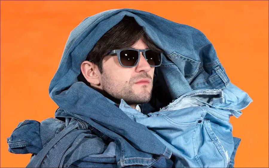 Titan_Selection12_900x (1).webp