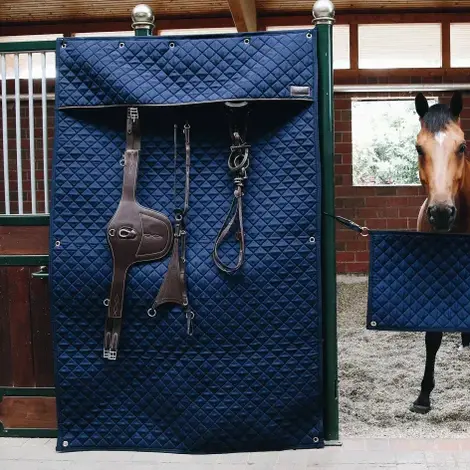 Authorised Official Stockists
horsetackuk.com