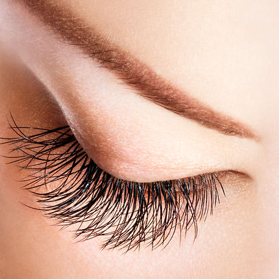 Wimpernverlängerung mit Lashes