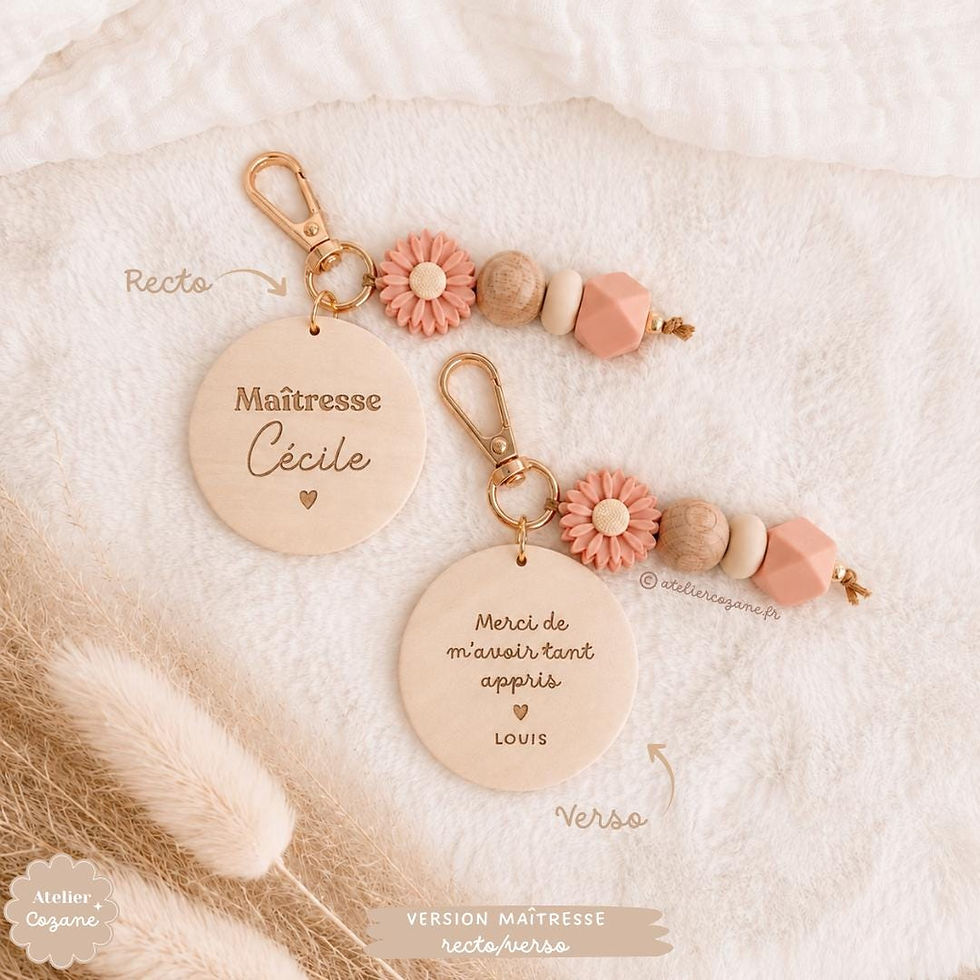 Miniature : Porte-clés Maîtresse personnalisé en bois gravé – Cadeau Maîtresse, Nounou