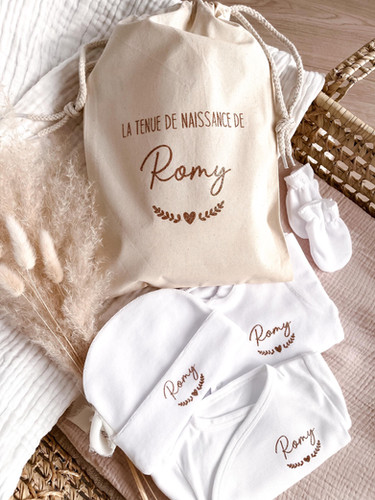 Pyjama Bébé Personnalisable - Combinaison Naissance - Polaire Douce - Tailles 0 à 12 Mois