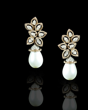 pearl earrings