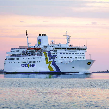 Utbildning i Eckerö Linjen