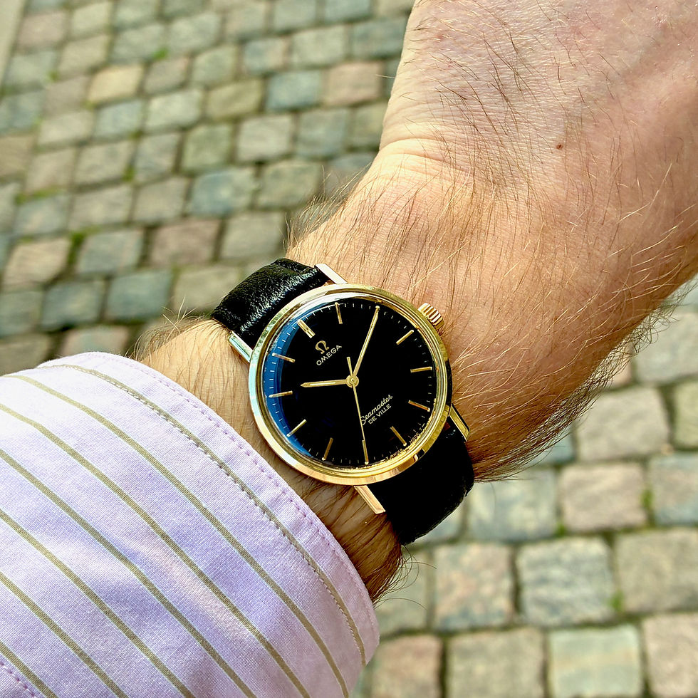 Thumbnail: Vintage Omega Seamaster De Ville Black Dial