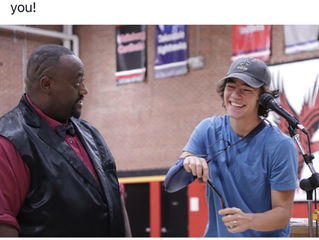 Motivational Speaker and Magician Performs for students in WA.