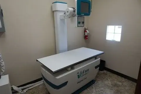 Advanced imaging and scanning room at Magnolia Animal Hospital, equipped with modern technology for accurate diagnostics.