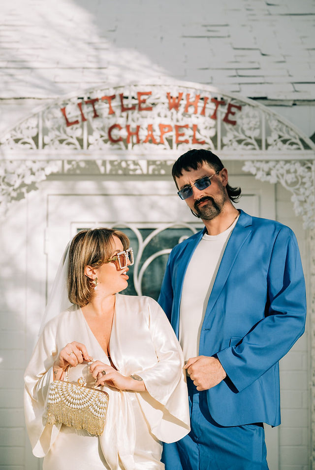 las vegas elopement photographer brazen honey films captures fun and colorful wedding at the little white wedding chapel in downtown with elvis officiant