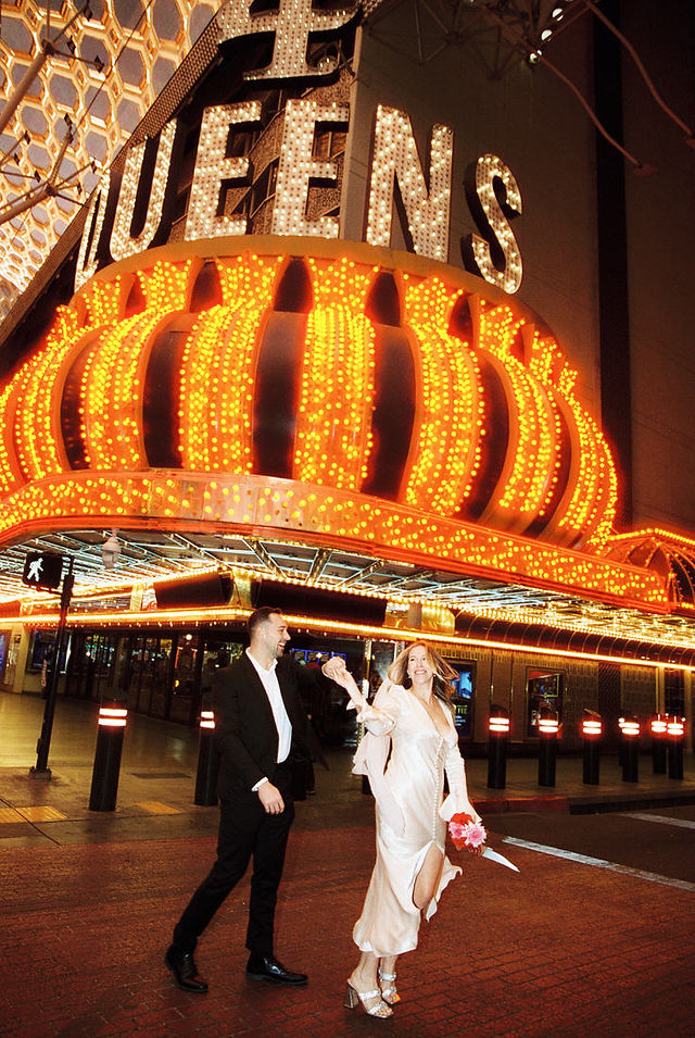 Las Vegas elopement film photographer brazen honey films captures timeless elopement at the sure thing chapel.